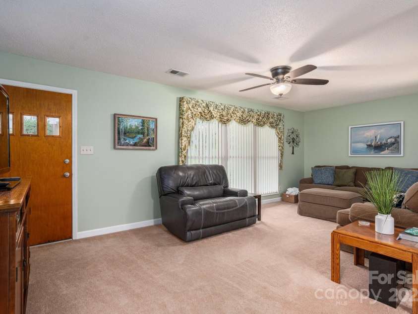 205 Gamble Avenue, Bessemer City, NC 28016.  MLS# CAR4242531, YatesRealty ID 7170. 