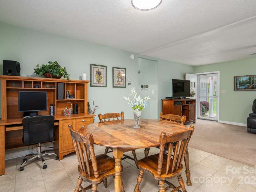 205 Gamble Avenue, Bessemer City, NC 28016.  MLS# CAR4242531, YatesRealty ID 7170. 