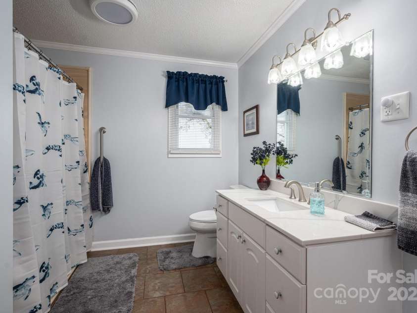 205 Gamble Avenue, Bessemer City, NC 28016.  MLS# CAR4242531, YatesRealty ID 7170. 