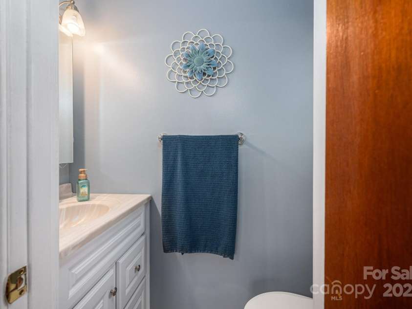 205 Gamble Avenue, Bessemer City, NC 28016.  MLS# CAR4242531, YatesRealty ID 7170. 