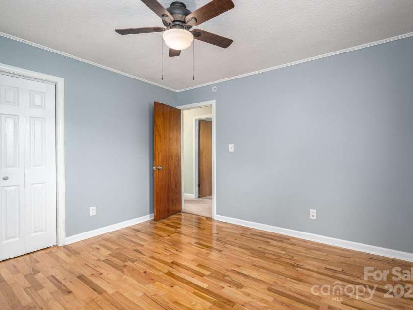 205 Gamble Avenue, Bessemer City, NC 28016.  MLS# CAR4242531, YatesRealty ID 7170. 