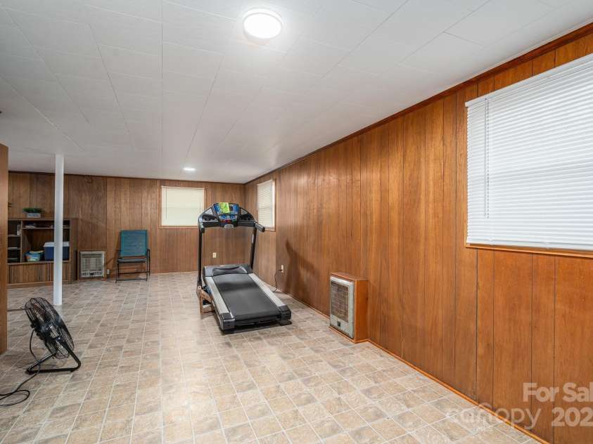 205 Gamble Avenue, Bessemer City, NC 28016.  MLS# CAR4242531, YatesRealty ID 7170. 
