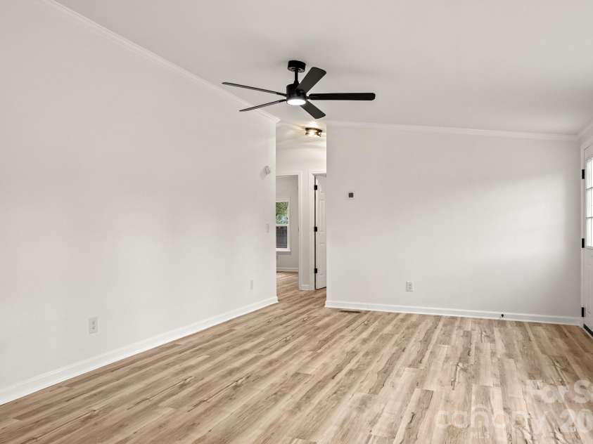 263 Echo Lane, Rock Hill, SC 29732.  MLS# CAR4360601, YatesRealty ID 7172. 