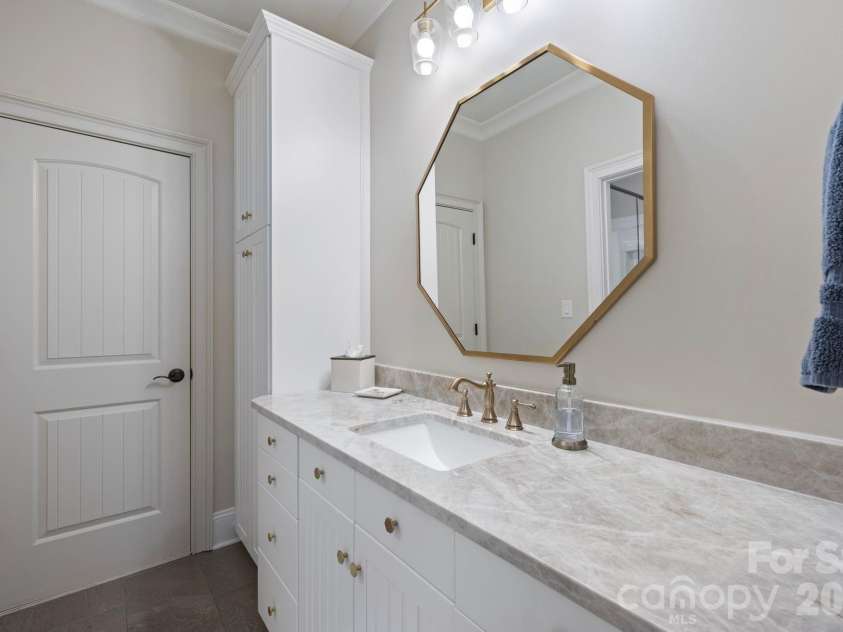 190 Cape Cod Way, Mooresville, NC 28117.  MLS# CAR4359942, YatesRealty ID 7174. 