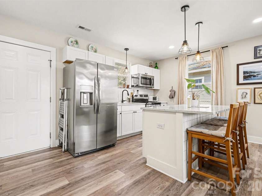 724 Jefferson Avenue, Rock Hill, SC 29730.  MLS# CAR4346546, YatesRealty ID 7176. 