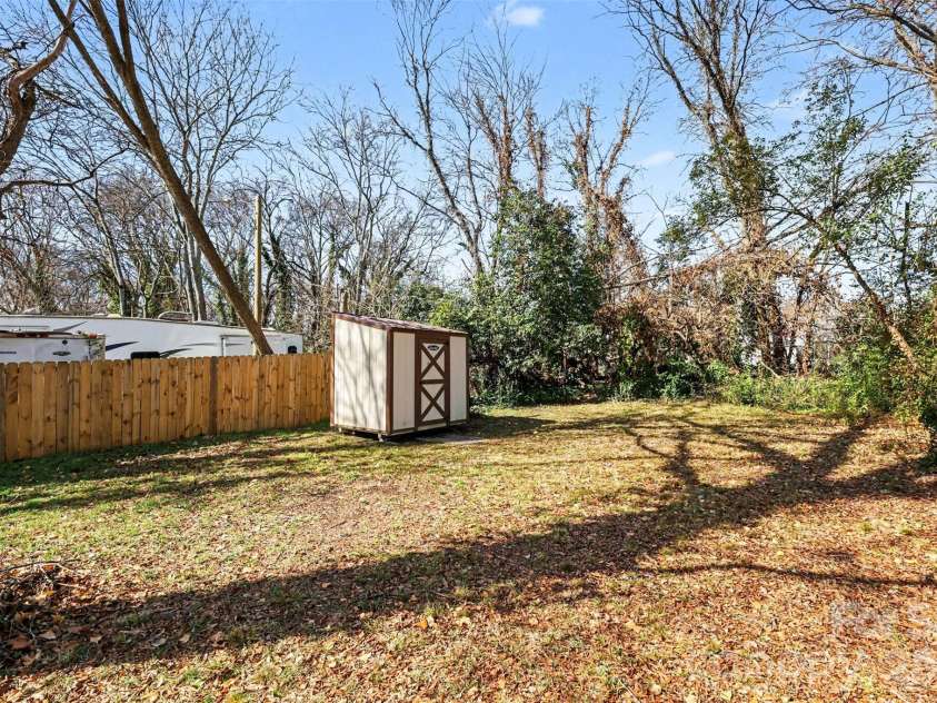 724 Jefferson Avenue, Rock Hill, SC 29730.  MLS# CAR4346546, YatesRealty ID 7176. 