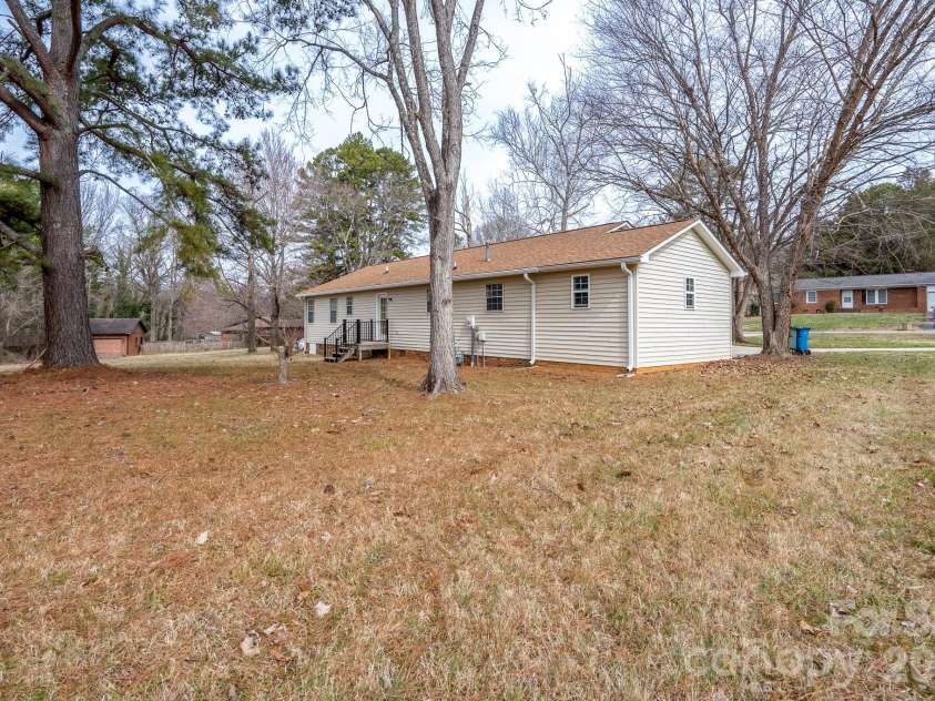 116 Stonybrook Road, Salisbury, NC 28147.  MLS# CAR4350728, YatesRealty ID 7178. Additional back yard view. 