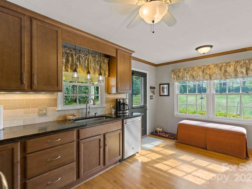 922 Hawthorne Drive, Lenoir, NC 28645.  MLS# CAR4246497, YatesRealty ID 7179. Kitchen3 w custom cabinets, counters and stainless appliances