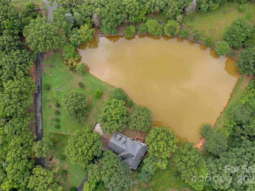 15610 Youngblood Road, Charlotte, NC 28278.  MLS# CAR4166088, YatesRealty ID 718. 