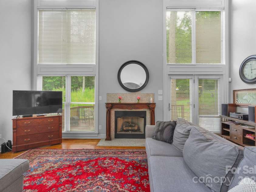 15610 Youngblood Road, Charlotte, NC 28278.  MLS# CAR4166088, YatesRealty ID 718. 