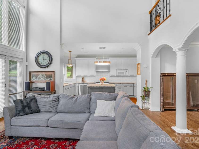 15610 Youngblood Road, Charlotte, NC 28278.  MLS# CAR4166088, YatesRealty ID 718. 