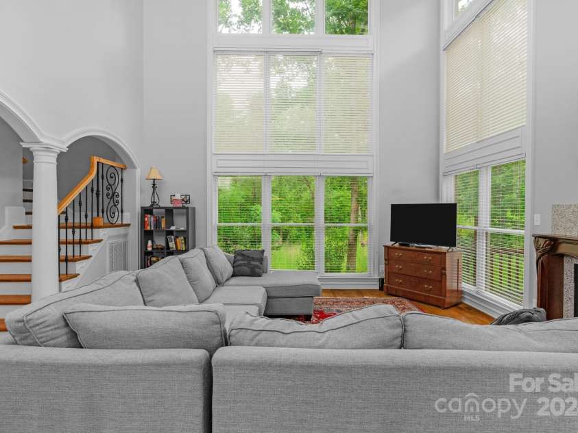 15610 Youngblood Road, Charlotte, NC 28278.  MLS# CAR4166088, YatesRealty ID 718. 