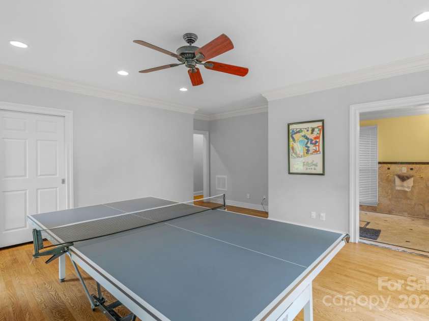 15610 Youngblood Road, Charlotte, NC 28278.  MLS# CAR4166088, YatesRealty ID 718. 