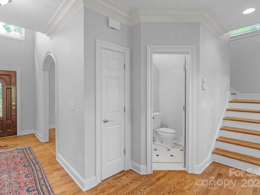15610 Youngblood Road, Charlotte, NC 28278.  MLS# CAR4166088, YatesRealty ID 718. 