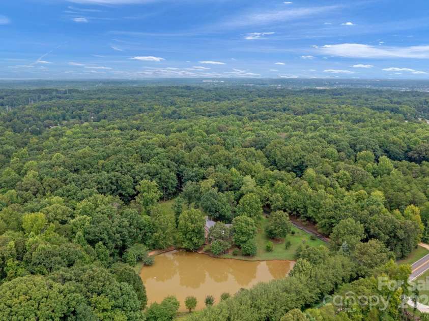15610 Youngblood Road, Charlotte, NC 28278.  MLS# CAR4166088, YatesRealty ID 718. 
