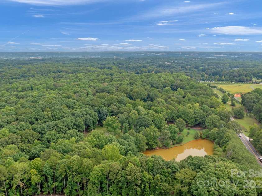 15610 Youngblood Road, Charlotte, NC 28278.  MLS# CAR4166088, YatesRealty ID 718. 