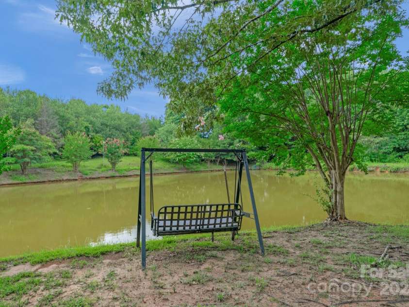 15610 Youngblood Road, Charlotte, NC 28278.  MLS# CAR4166088, YatesRealty ID 718. 