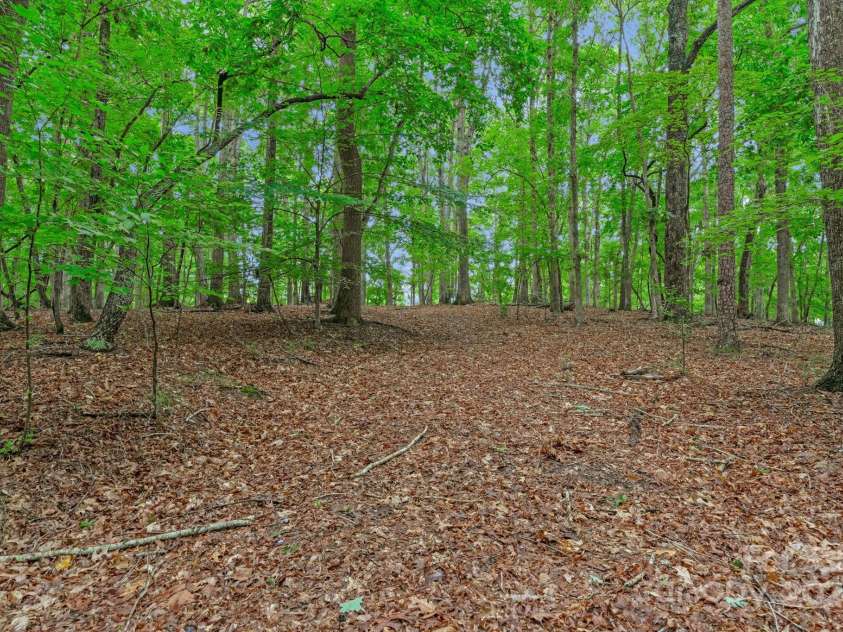 15610 Youngblood Road, Charlotte, NC 28278.  MLS# CAR4166088, YatesRealty ID 718. 