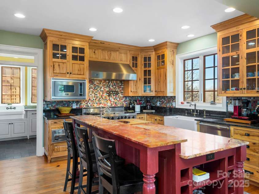 602 & 604 Blackwood Road, Columbus, NC 28722.  MLS# CAR4213028, YatesRealty ID 718. 