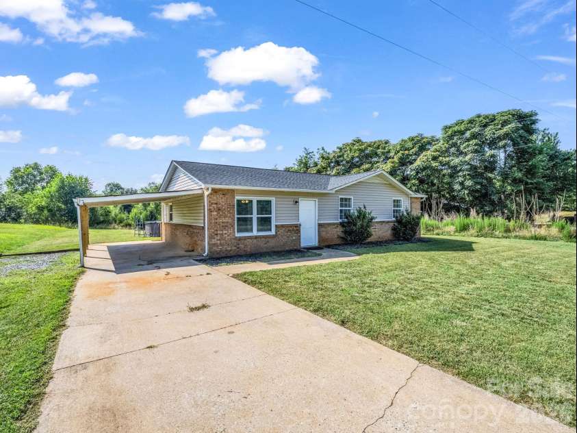 313 Harrill Road, Forest City, NC 28043.  MLS# CAR4399148, YatesRealty ID 7180. 