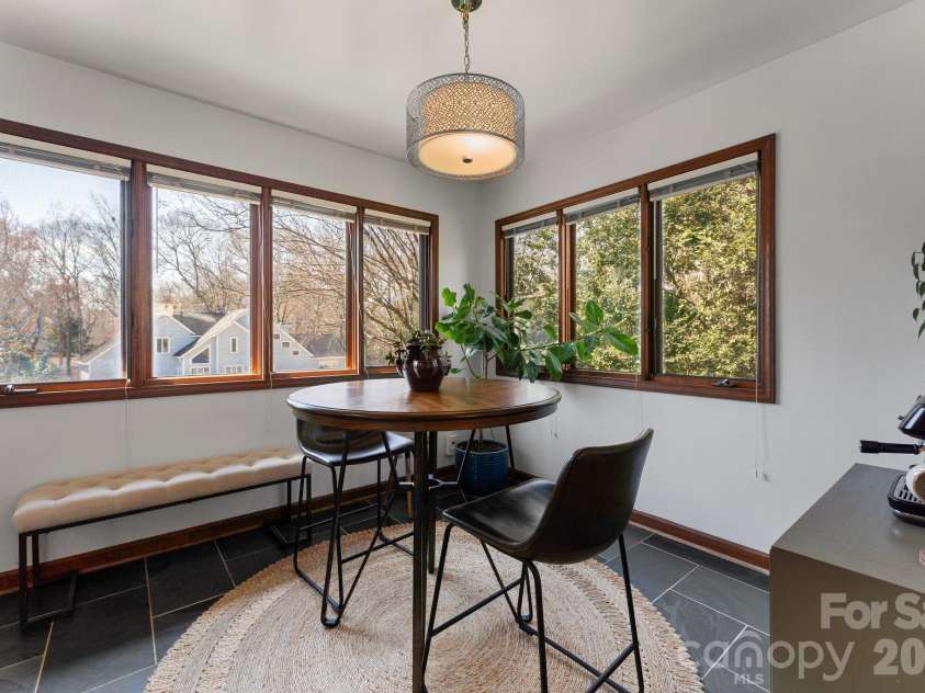 1432 Jules Court, Charlotte, NC 28226.  MLS# CAR4355299, YatesRealty ID 7181. Breakfast nook 