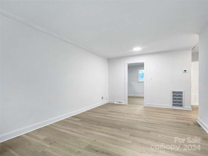 1908 Dickens Avenue, Charlotte, NC 28208.  MLS# CAR4205335, YatesRealty ID 7182. 