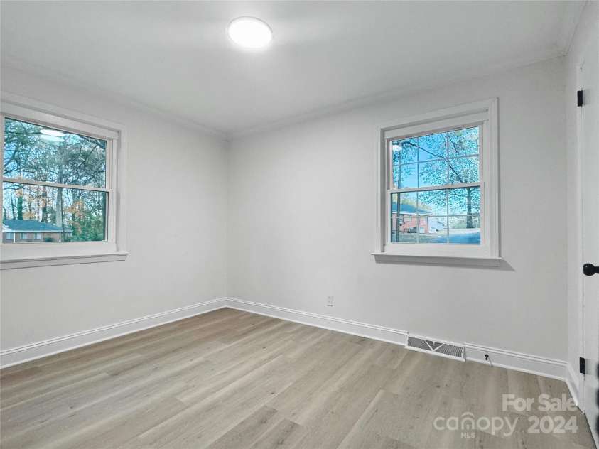 1908 Dickens Avenue, Charlotte, NC 28208.  MLS# CAR4205335, YatesRealty ID 7182. 