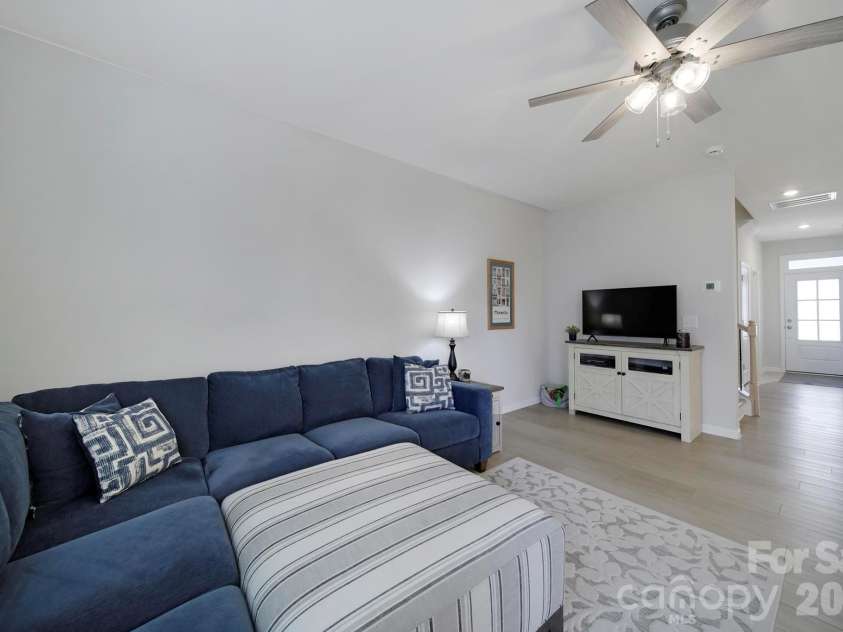 7032 Everly Commons Lane, Fort Mill, SC 29708.  MLS# CAR4362454, YatesRealty ID 7182. 