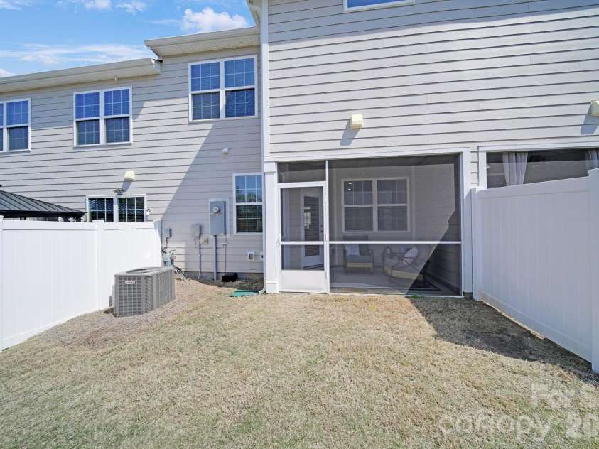 7032 Everly Commons Lane, Fort Mill, SC 29708.  MLS# CAR4362454, YatesRealty ID 7182. 