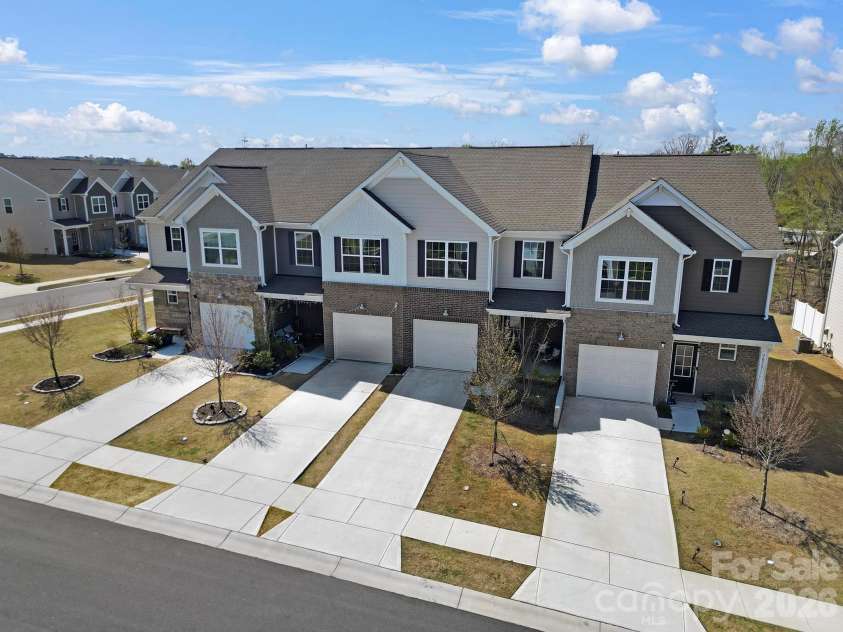 7032 Everly Commons Lane, Fort Mill, SC 29708.  MLS# CAR4362454, YatesRealty ID 7182. 