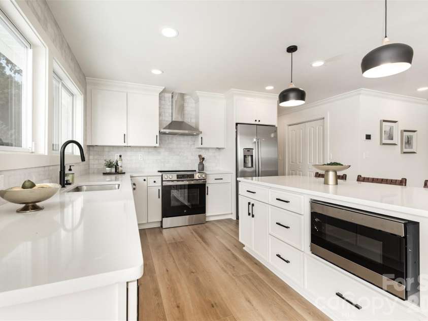 230 River Loop Road, Belmont, NC 28012.  MLS# CAR4352056, YatesRealty ID 7183. 