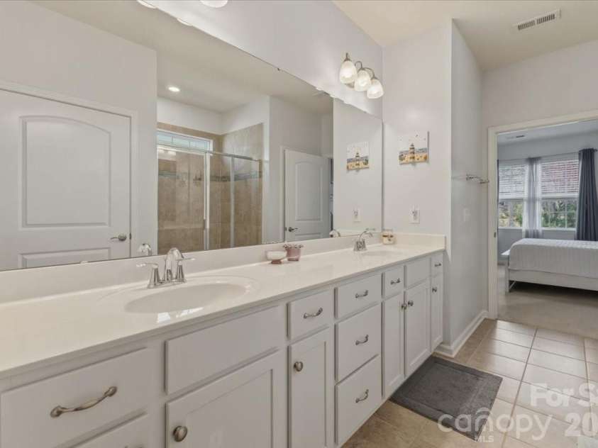 140 Picasso Trail, Mount Holly, NC 28120.  MLS# CAR4356990, YatesRealty ID 7184. 