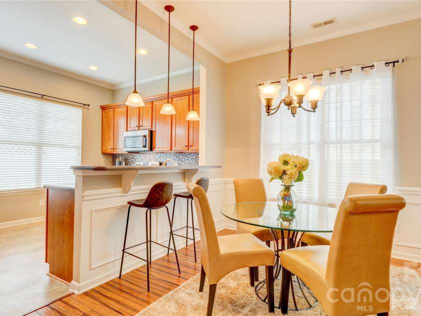 300 Park View Drive, Belmont, NC 28012.  MLS# CAR4314458, YatesRealty ID 7185. 