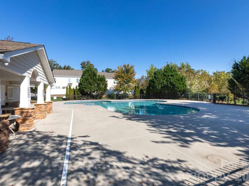 300 Park View Drive, Belmont, NC 28012.  MLS# CAR4314458, YatesRealty ID 7185. 