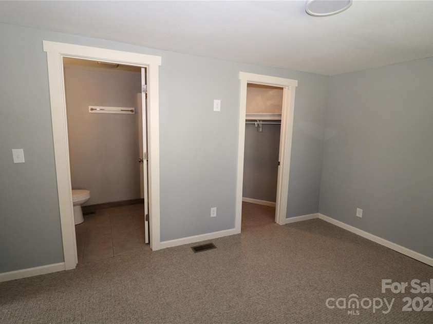 410 Clinton Drive, Kings Mountain, NC 28086.  MLS# CAR4156831, YatesRealty ID 7185. Primary Bedroom looking toward Primary Bath and Closet