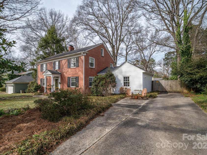 1120 Cumberland Avenue, Gastonia, NC 28054.  MLS# CAR4222455, YatesRealty ID 7186. 