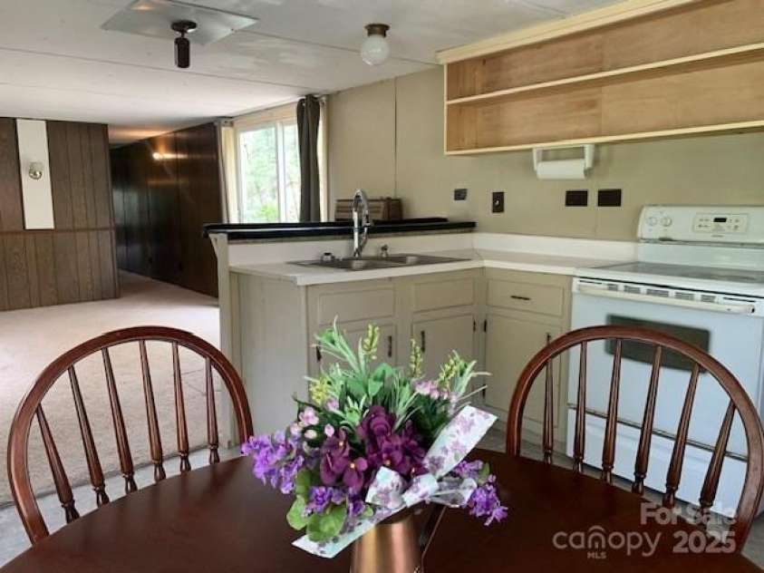 545 Bryson Branch Road, Bryson City, NC 28713.  MLS# CAR4249222, YatesRealty ID 7187. 