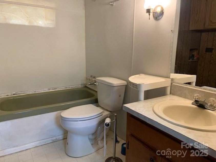 545 Bryson Branch Road, Bryson City, NC 28713.  MLS# CAR4249222, YatesRealty ID 7187. 