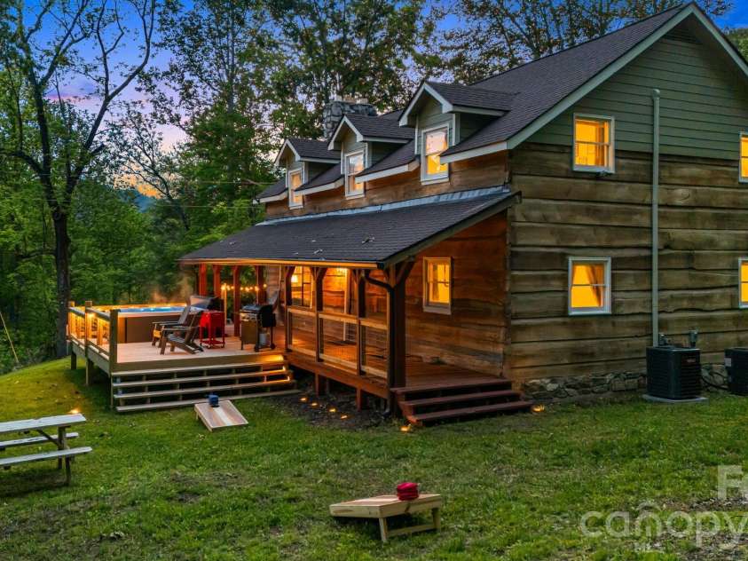 114 Johns Creek Road, Canton, NC 28716.  MLS# CAR4362839, YatesRealty ID 7188. 