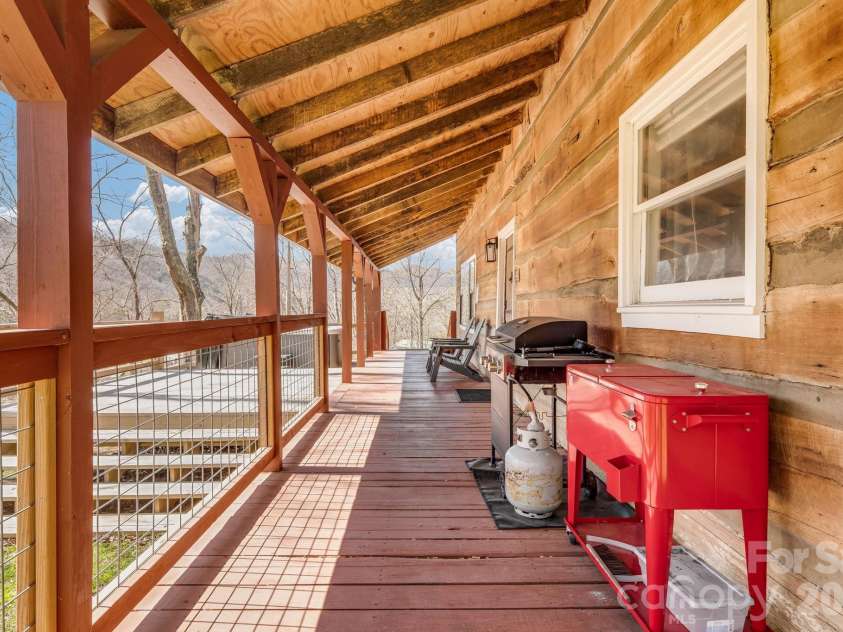 114 Johns Creek Road, Canton, NC 28716.  MLS# CAR4362839, YatesRealty ID 7188. 