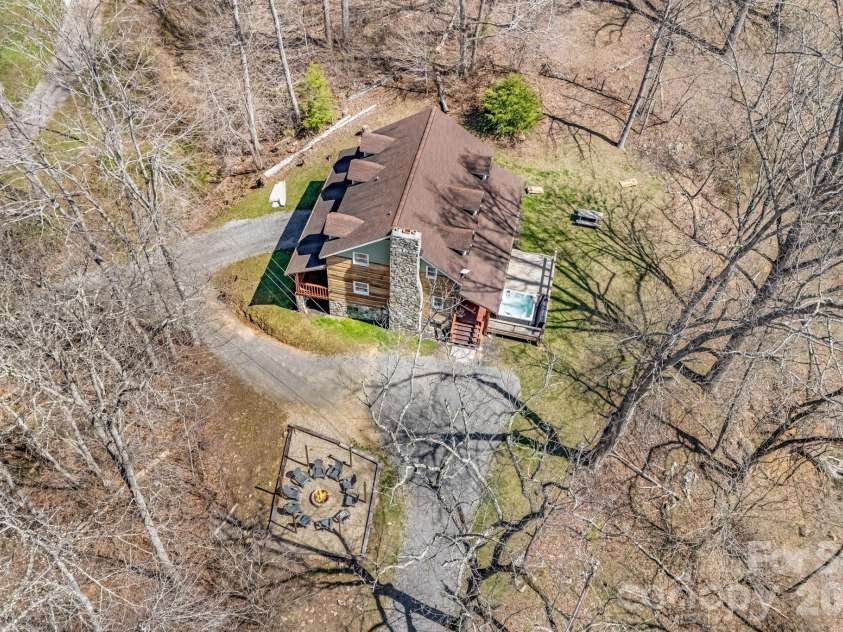 114 Johns Creek Road, Canton, NC 28716.  MLS# CAR4362839, YatesRealty ID 7188. 