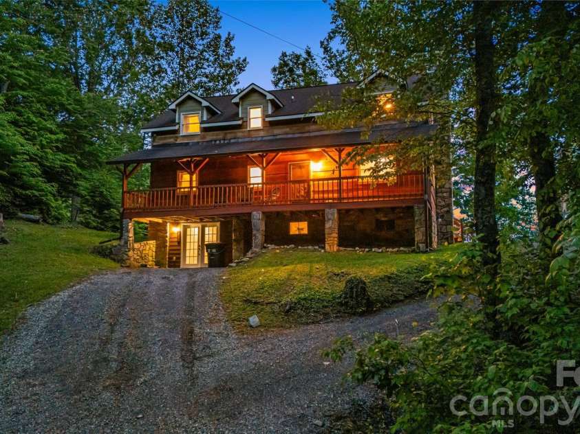 114 Johns Creek Road, Canton, NC 28716.  MLS# CAR4362839, YatesRealty ID 7188. 