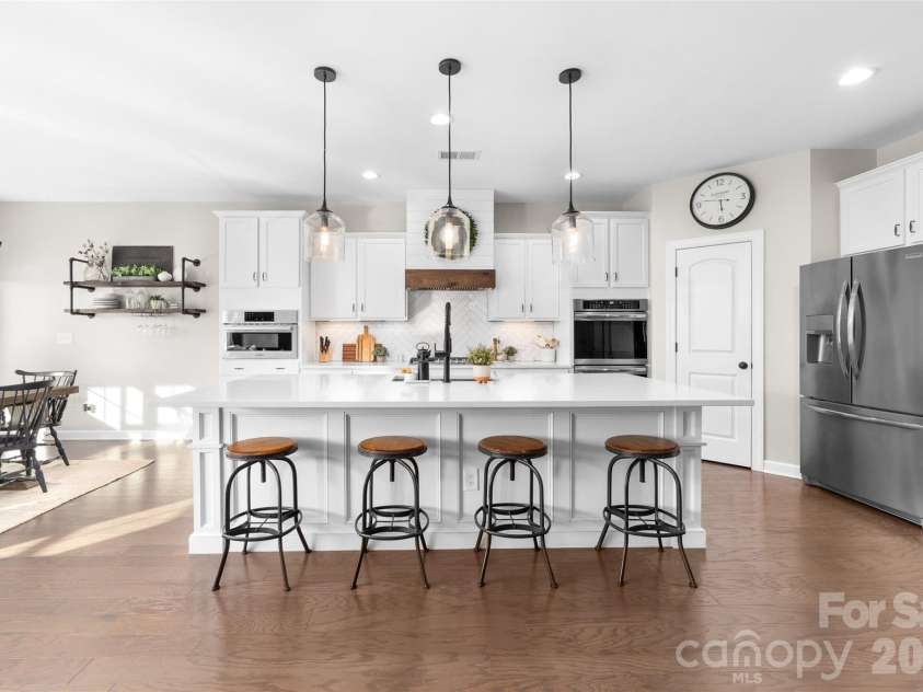 17549 Julees Walk Lane, Davidson, NC 28036.  MLS# CAR4358024, YatesRealty ID 7189. 