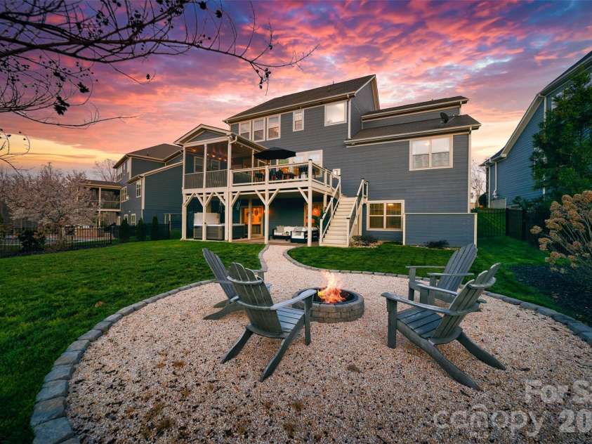 17549 Julees Walk Lane, Davidson, NC 28036.  MLS# CAR4358024, YatesRealty ID 7189. 