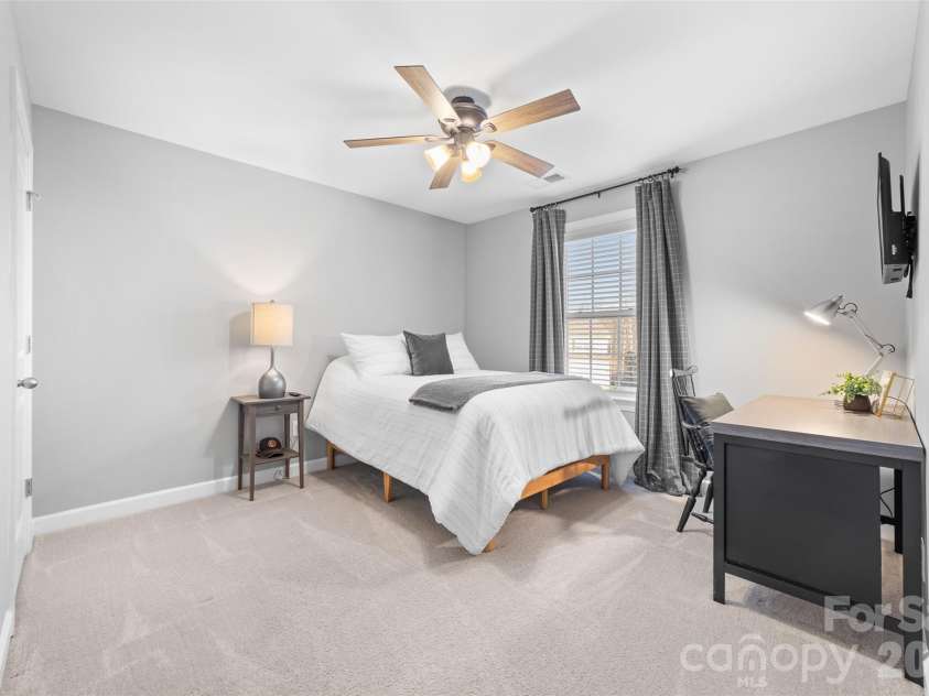 17549 Julees Walk Lane, Davidson, NC 28036.  MLS# CAR4358024, YatesRealty ID 7189. 
