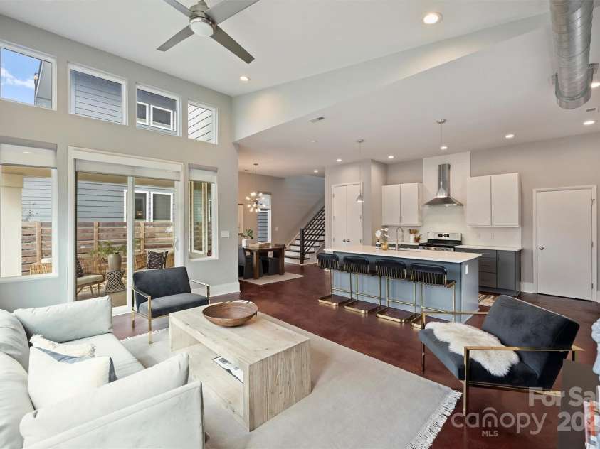 3126 Creighton Drive, Charlotte, NC 28205.  MLS# CAR4221610, YatesRealty ID 7189. 