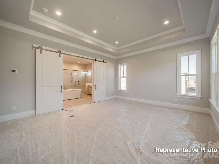 402 Turtleback Ridge, Matthews, NC 28104.  MLS# CAR4302443, YatesRealty ID 719. 