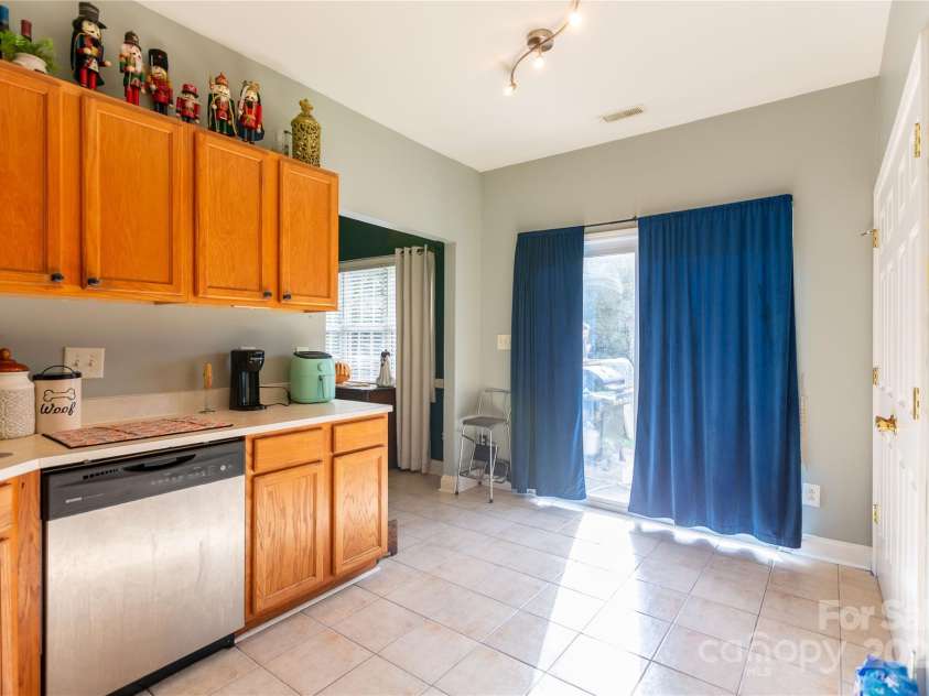 505 Coffeetree Lane, Stanley, NC 28164.  MLS# CAR4316855, YatesRealty ID 719. 