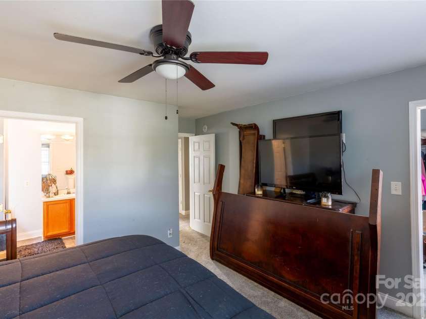 505 Coffeetree Lane, Stanley, NC 28164.  MLS# CAR4316855, YatesRealty ID 719. 