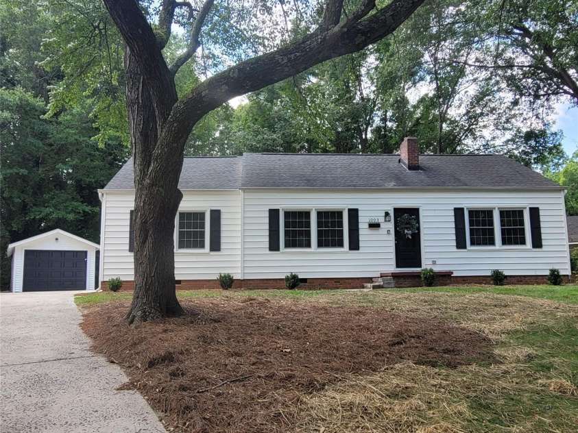 1003 Woodland Drive, Gastonia, NC 28054.  MLS# CAR4234254, YatesRealty ID 7190. 